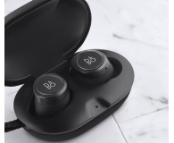 Bang & Olufsen BEOPLAY E8 Czarny - 390833 - zdjęcie 4